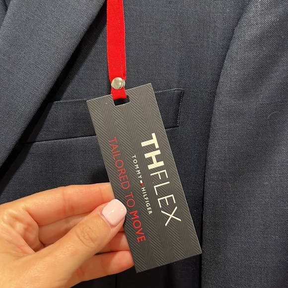 TH suit jacket - Picture 3 of 5